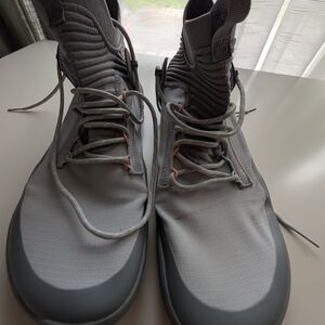 Vivo Barefoot Gray High-Top Sneakers